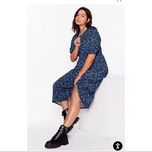 Nasty Gal 2X Floral Puff Sleeve Midi Dress